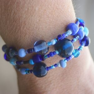 Beaded bracelet (item#11)